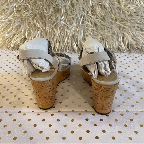 Geox Respira Djaleah B Smoke Grey Python, Off White Sandals - Picture 3 of 6